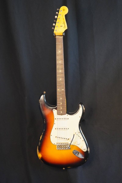 SOLD! Fender® Custom Shop '61, Relic, 3-Tone Chocolate Sunburst